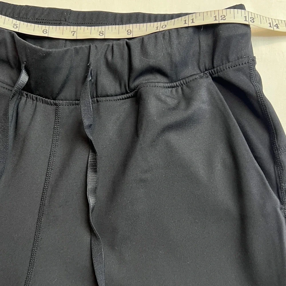 Lululemon On The Fly Pant Black SZ S New